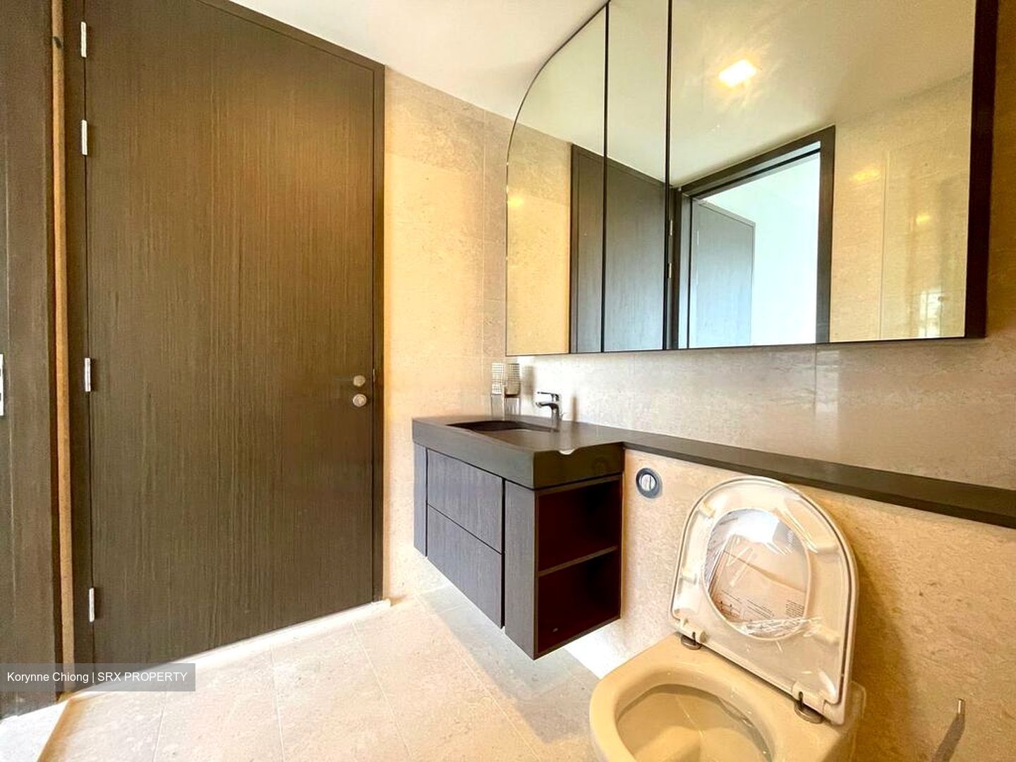 Avenue South Residence (D3), Apartment #424249571
